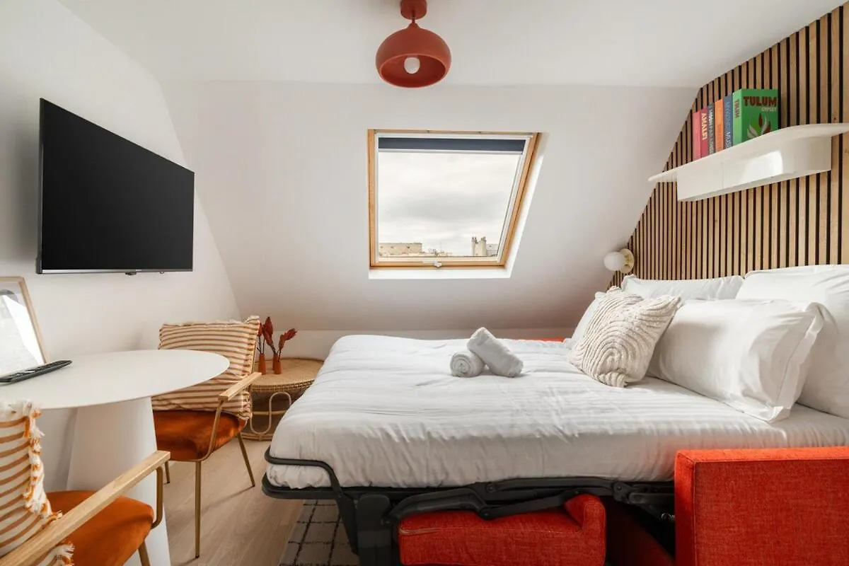 Sereners - Charming Serviced Apartments - Saint Germain Parigi