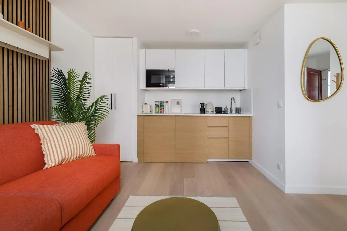 Sereners - Charming Serviced Apartments - Saint Germain Parigi