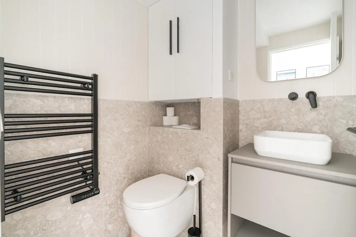 Sereners - Charming Serviced Apartments - Saint Germain Paris 0*,  França
